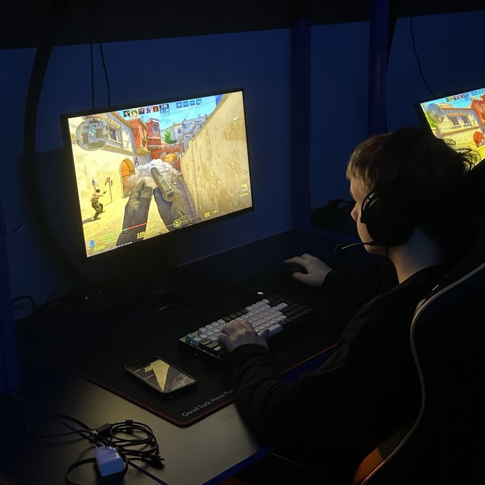 Студенты Красноярского кампуса Финуниверситета в проекте «Киберпатриот QUAZAR.GG»